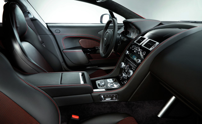 aston-martin-rapide-s-interieur-sandpacri