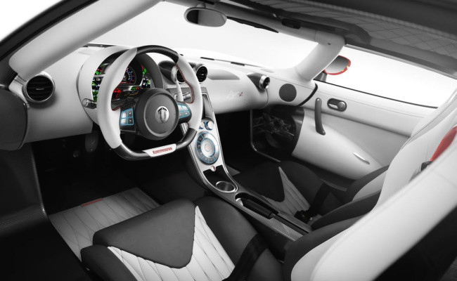 koenigseeg-agera-rs-interieur-sandpacri