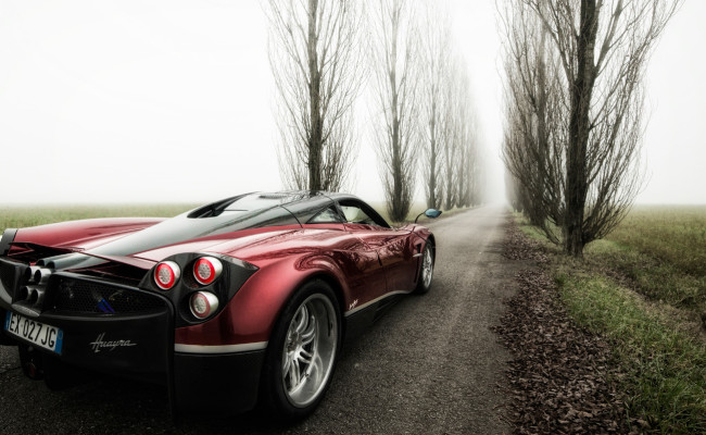 pagani-huayra-arriere-sandpacri.png