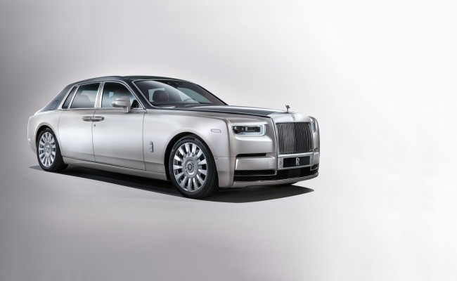 rolls-royce-phantom-avant-sandpacri