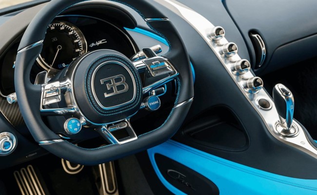 bugatti-chiron-interieur-sandpacri